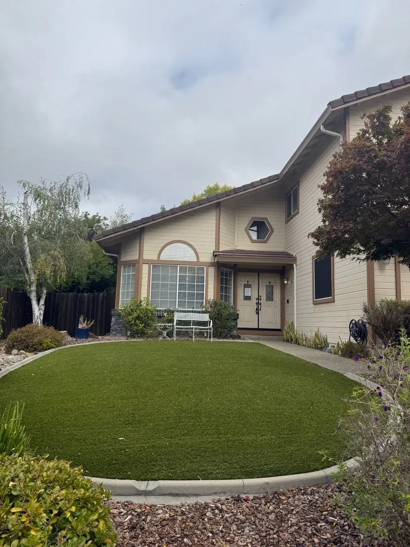Rancho Solano Beauty photo 3