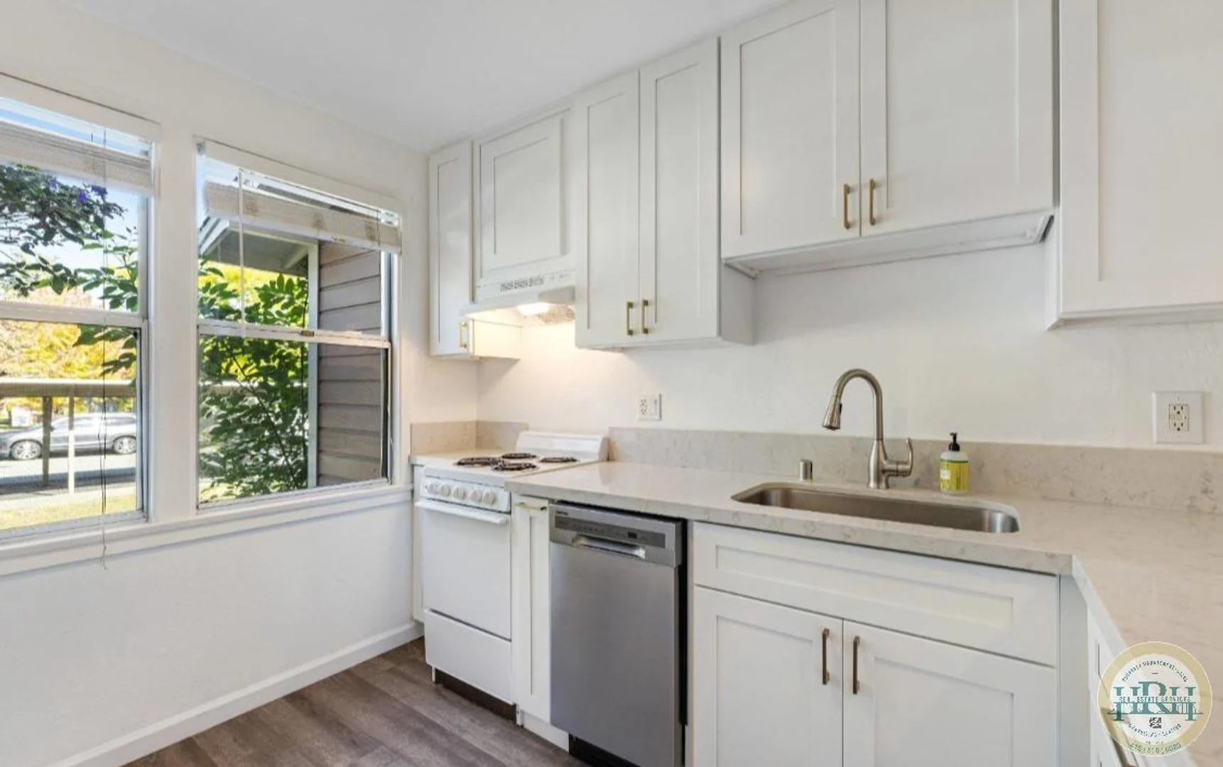 Charming  Fully Updated 2 BR | 1 BA Condo in Novato photo 3