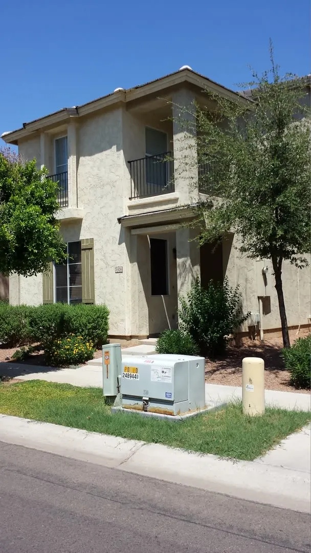 1426 E Romley Rd Phoenix, AZ 85040 photo 4