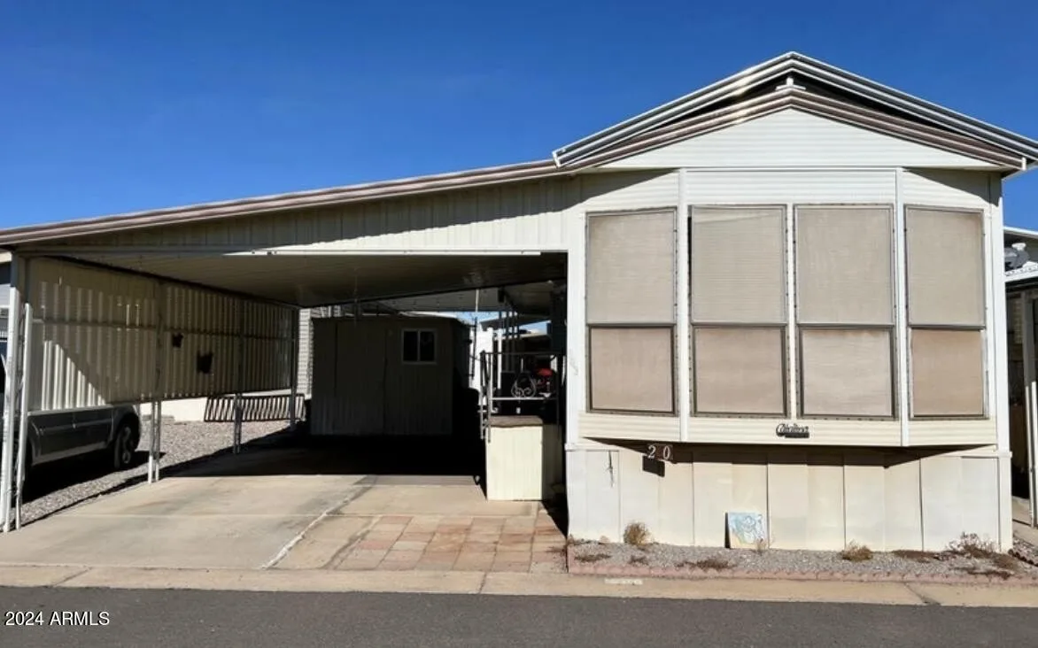 210 E Mesa Dr Florence, AZ 85132 photo 4