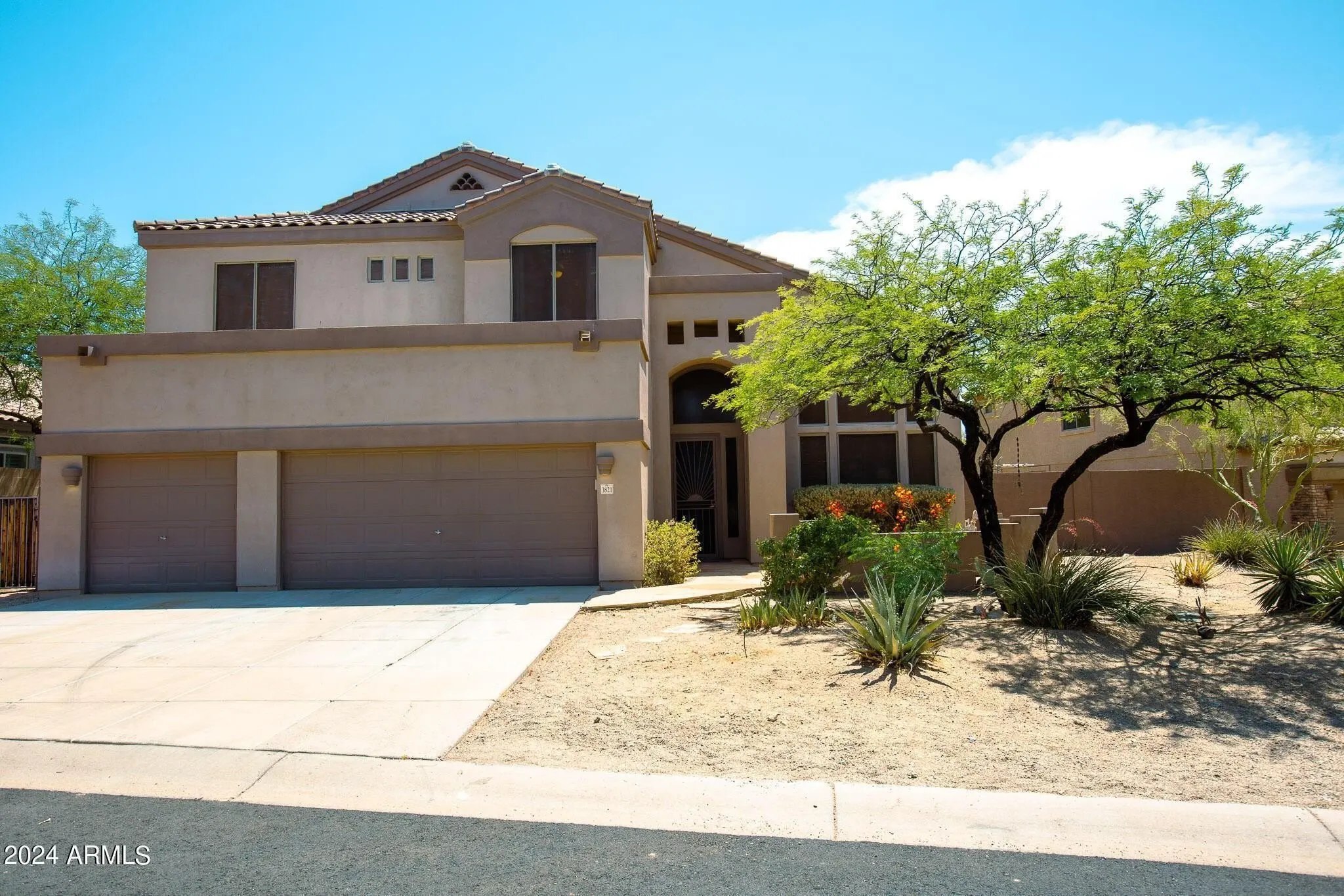 3821 N Red Sky Cir photo 4