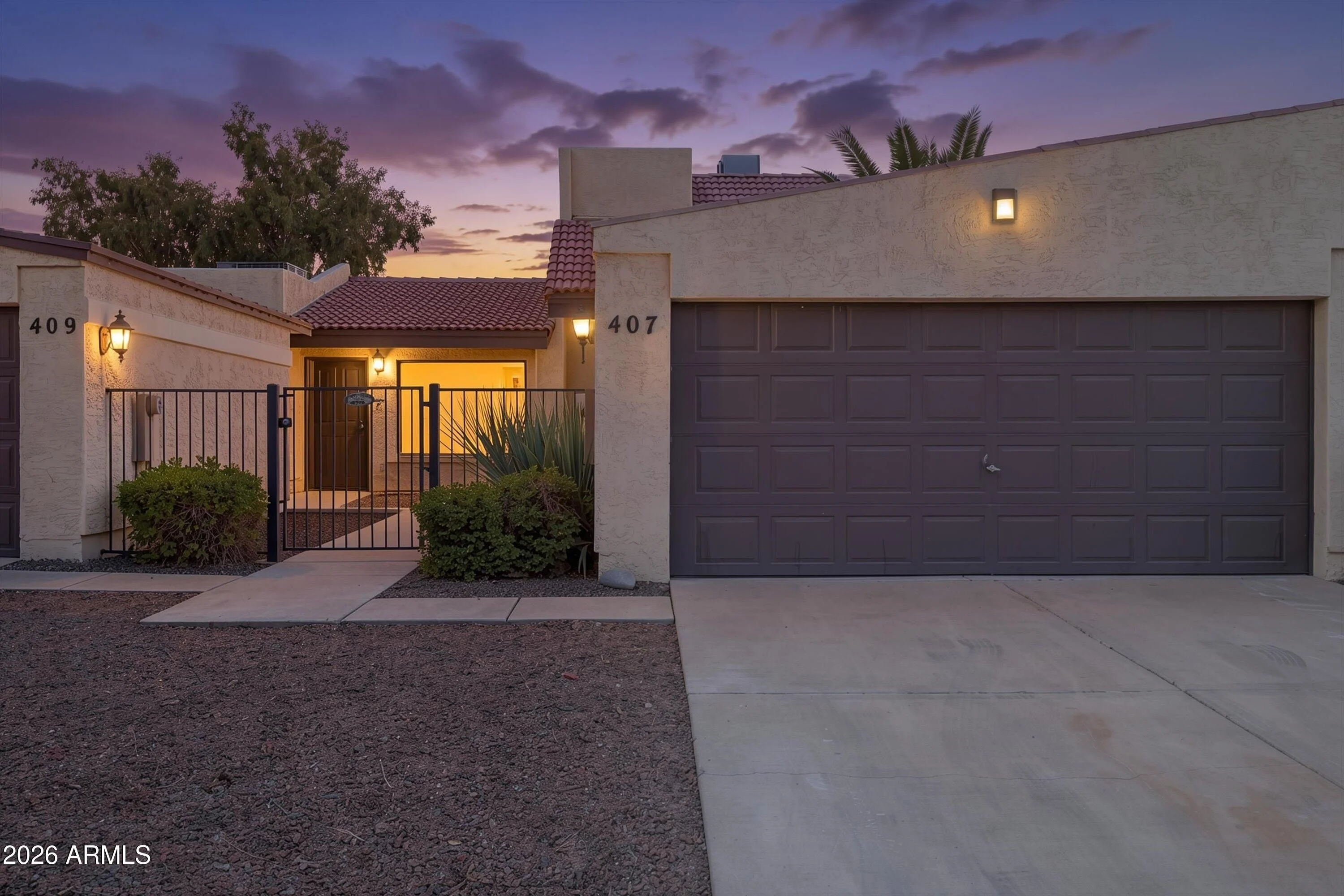 407 E Pecan Rd Phoenix, AZ 85040 photo 4