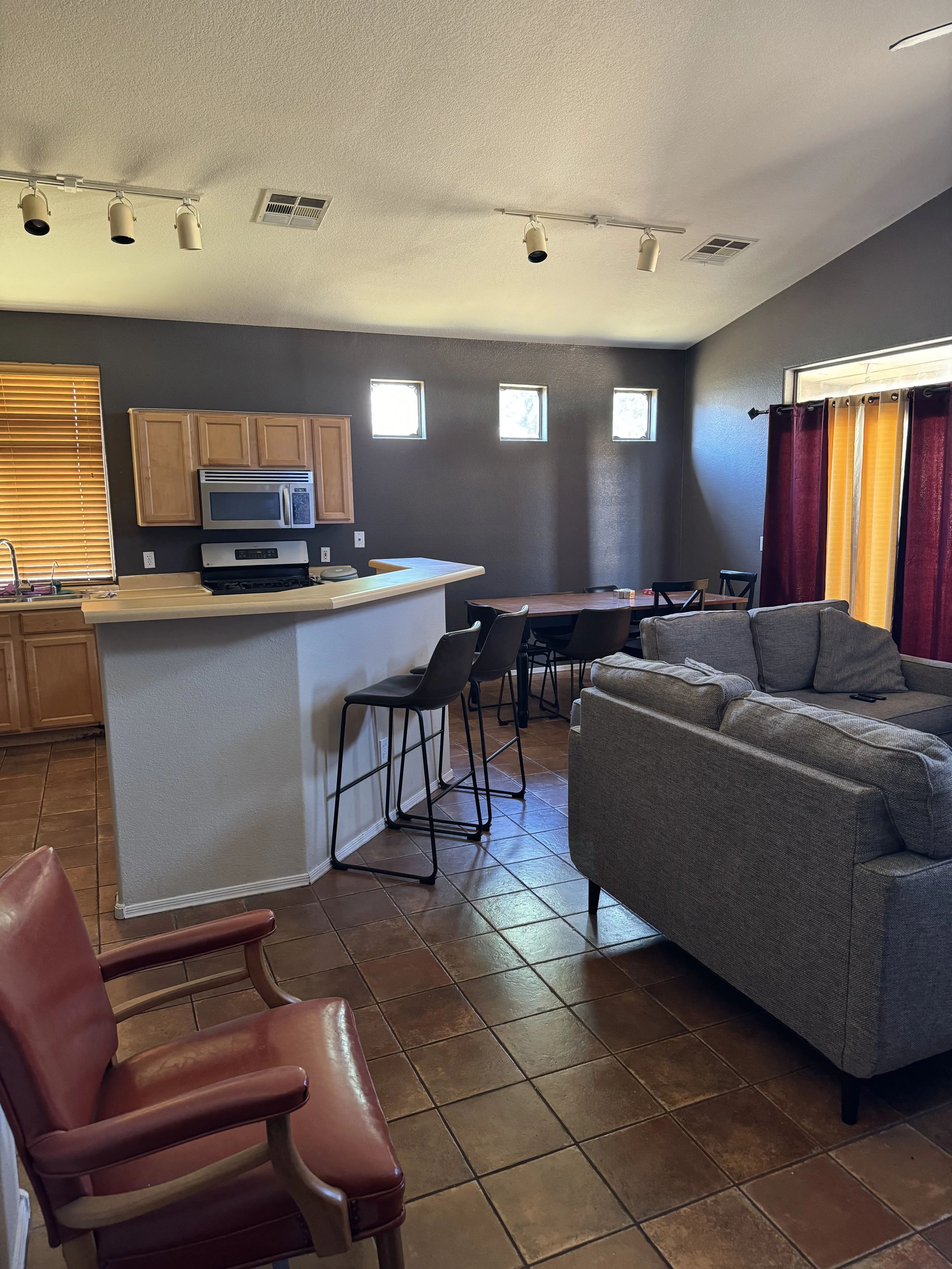 14257 West Lexington Avenue photo 2