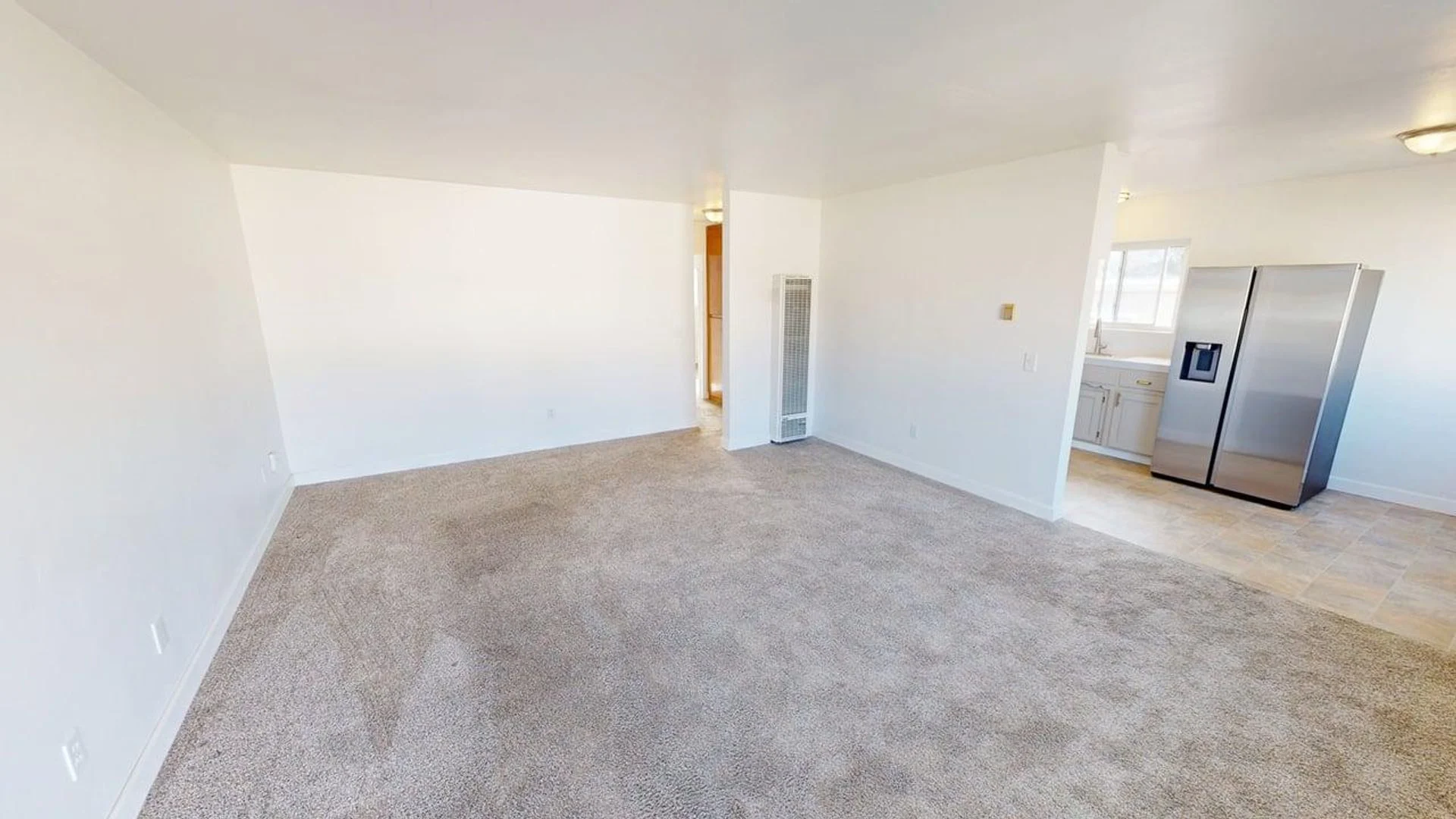 2 br / 1.0 ba, $2300