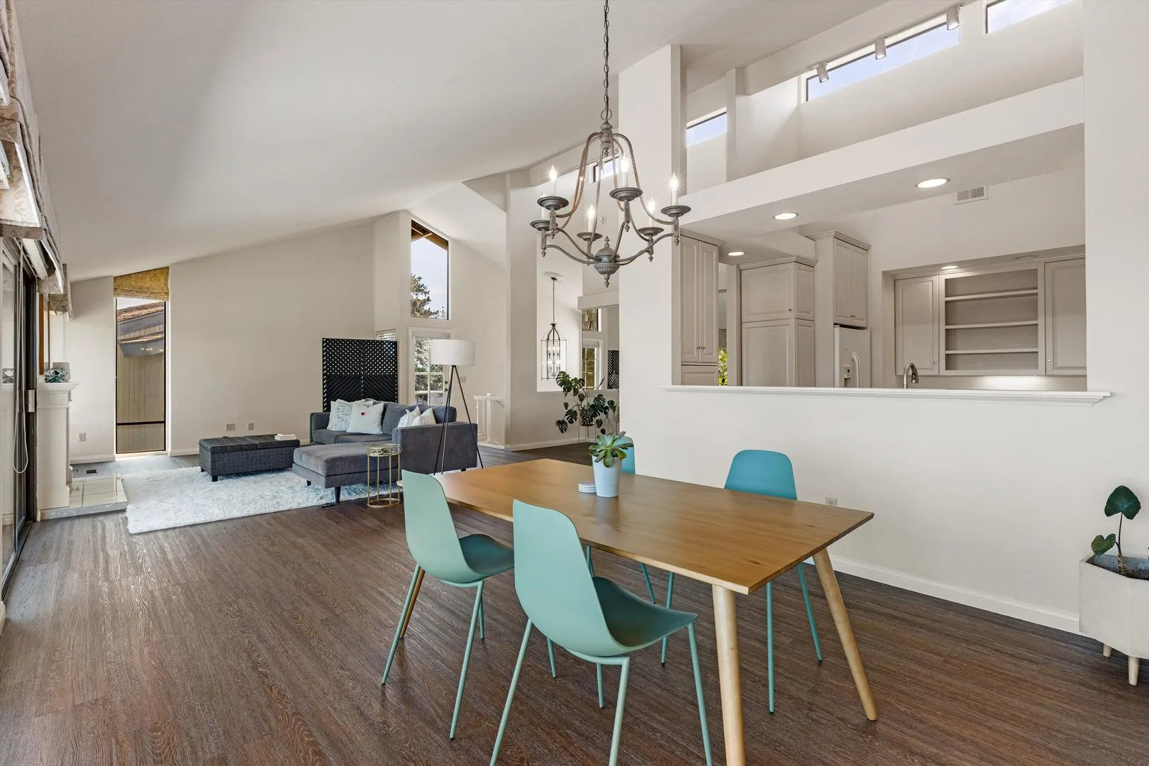 LJ Townhome with Mountain views photo 4