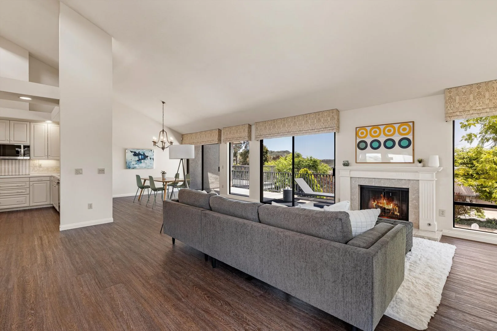LJ Townhome with Mountain views photo 3