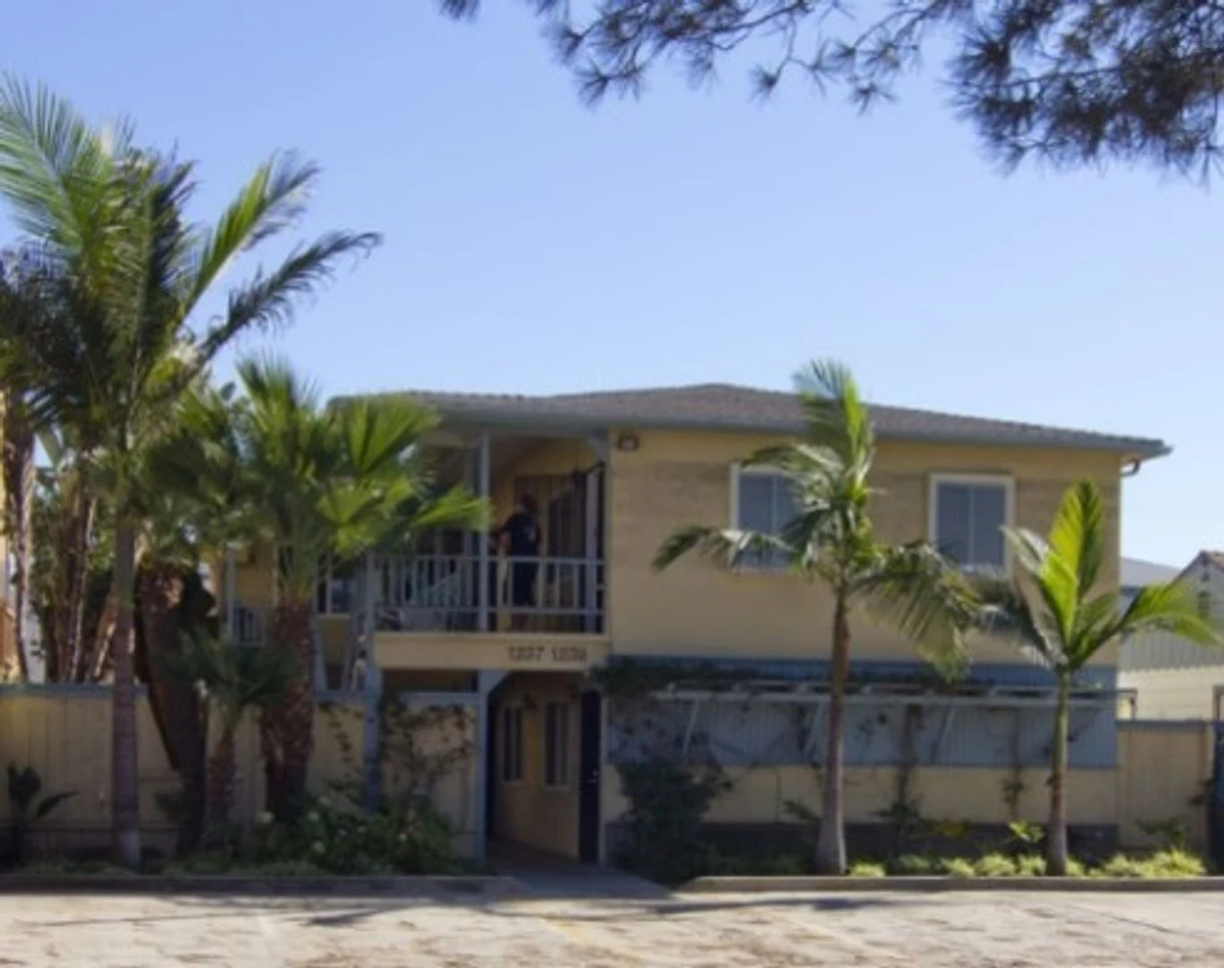 1239 Hornblend St San Diego, CA 92109 photo 5