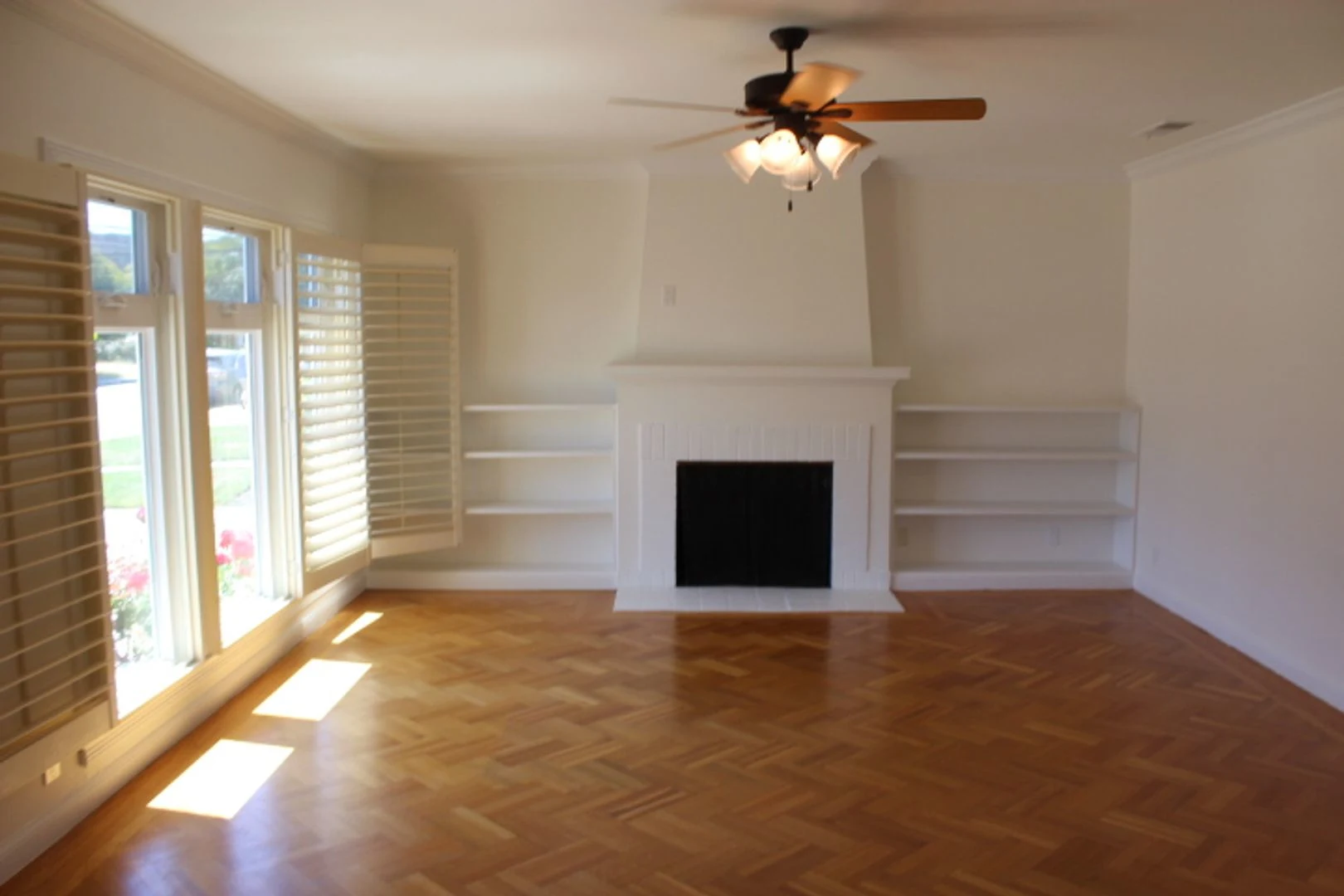 Charming San Mateo Park Western Home photo 4