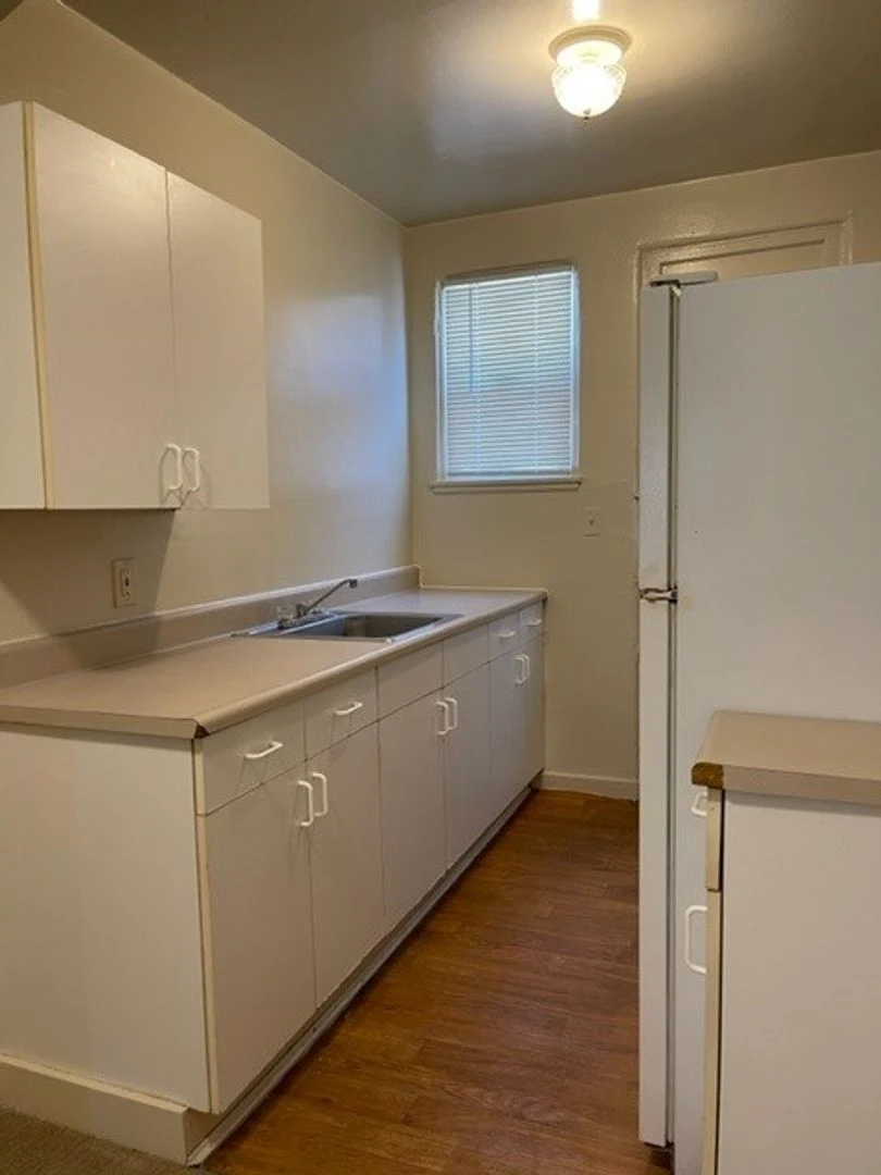 2609 Sacramento St Berkeley, CA 94702 photo 5