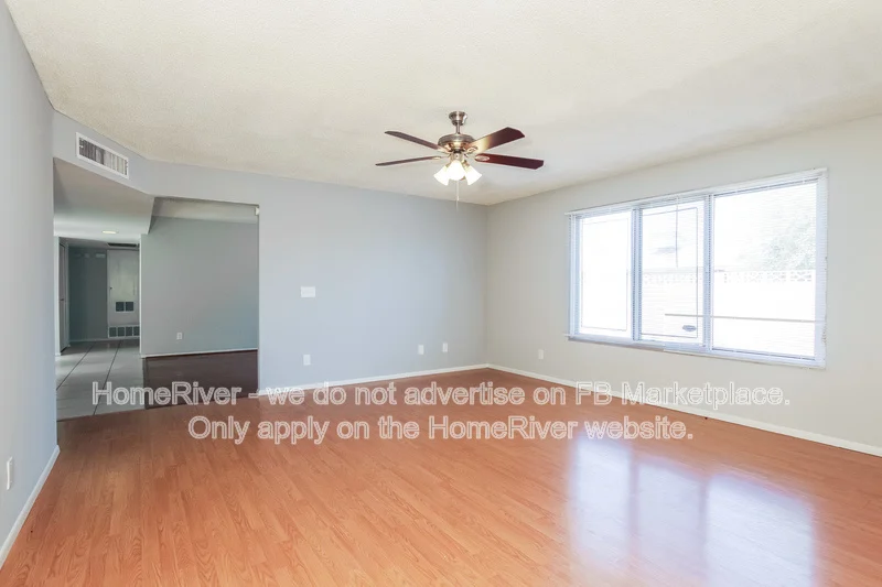 3920 W Solano Dr N photo 5