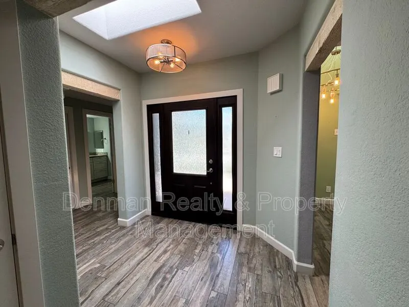8100 E. Camelback Rd. photo 5