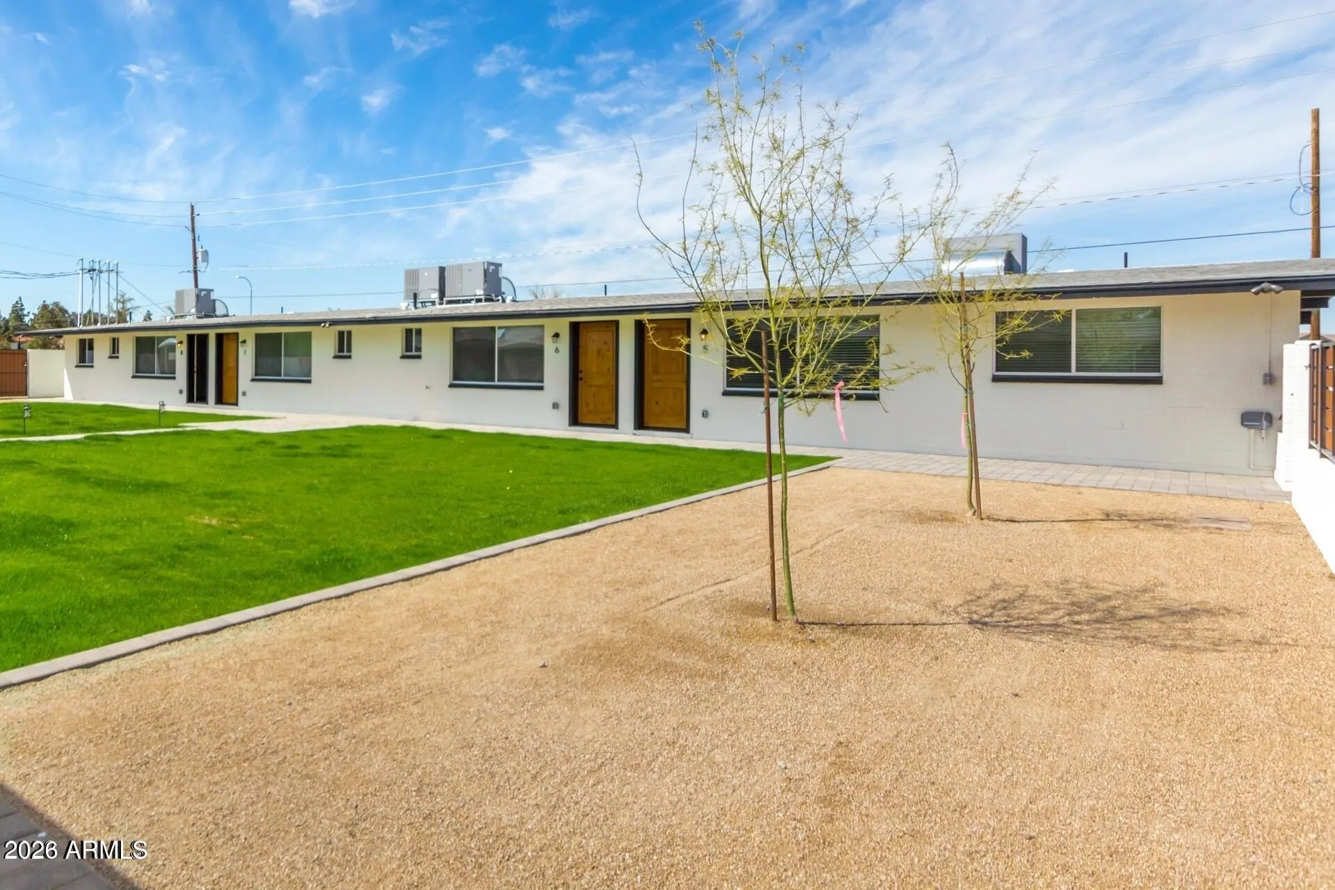 6049 W Laurie Lane photo 2