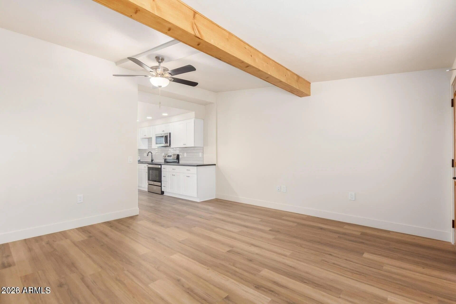 6049 W Laurie Lane photo 4