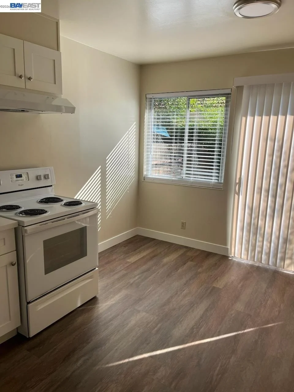 20293 Anita Ave photo 4