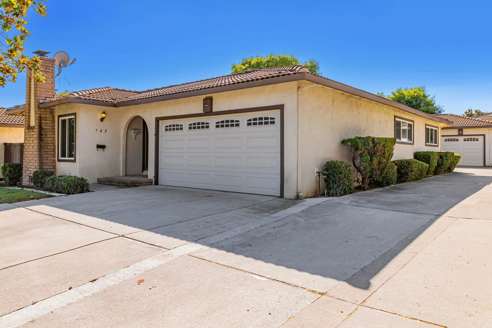 Updated Duplex in Sunnyvale photo 3