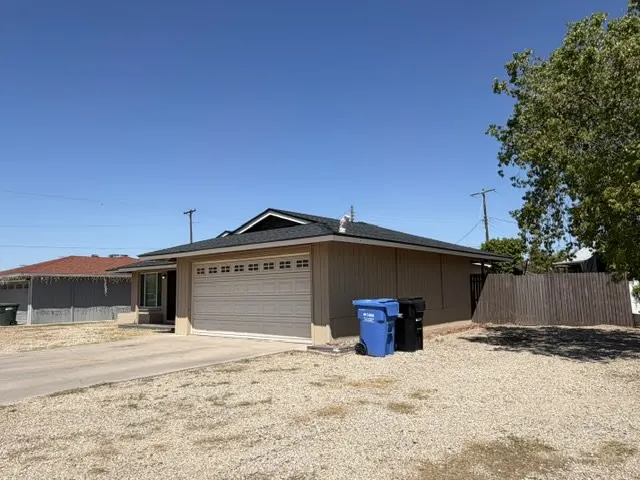 3850 W Lamar Rd photo 3