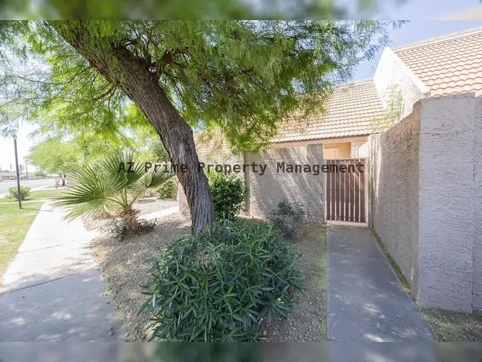 7314 N 43rd Ave Glendale, AZ 85301