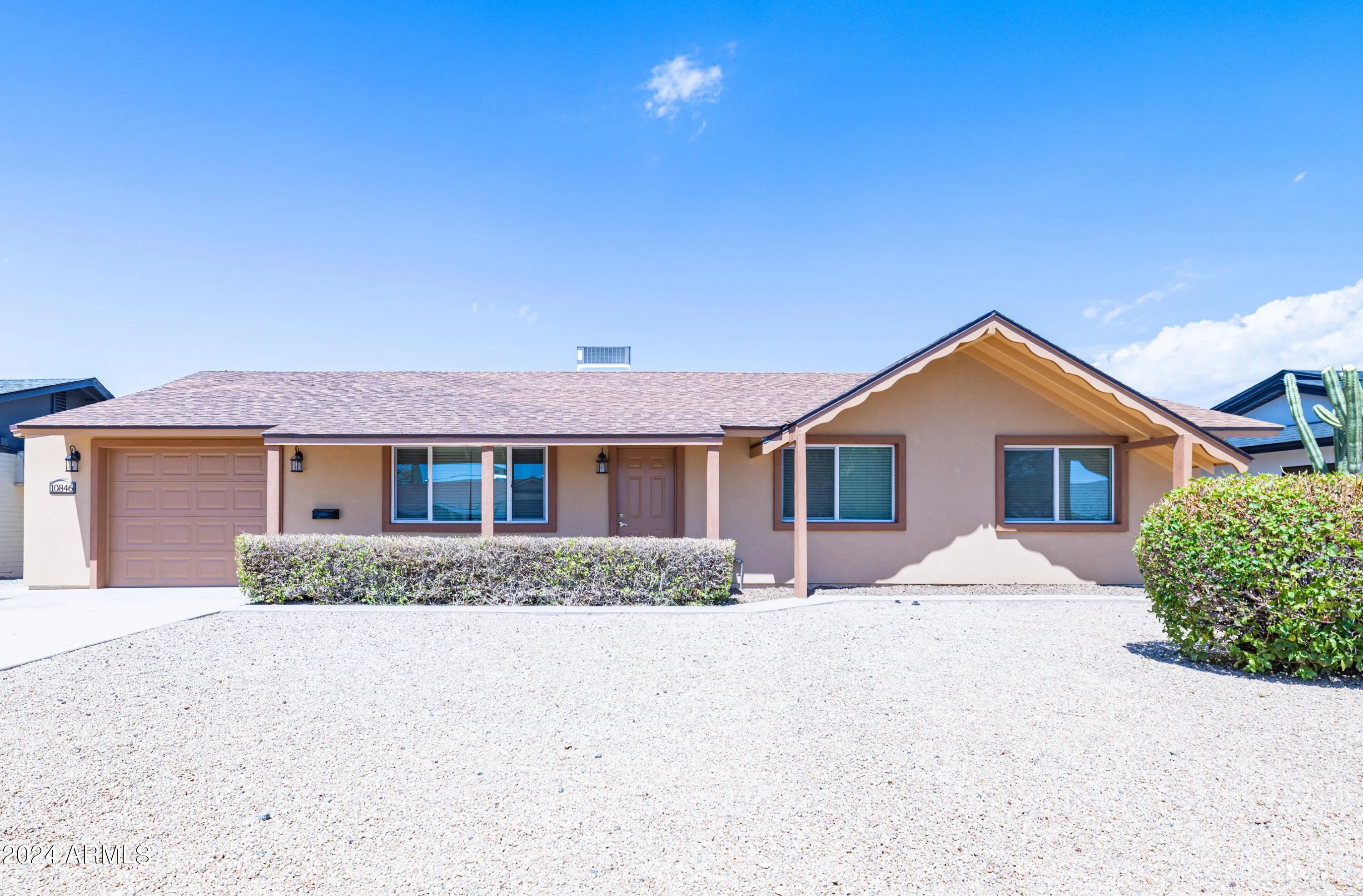 10846 N 109th Ave Sun City, AZ 85351 photo 2