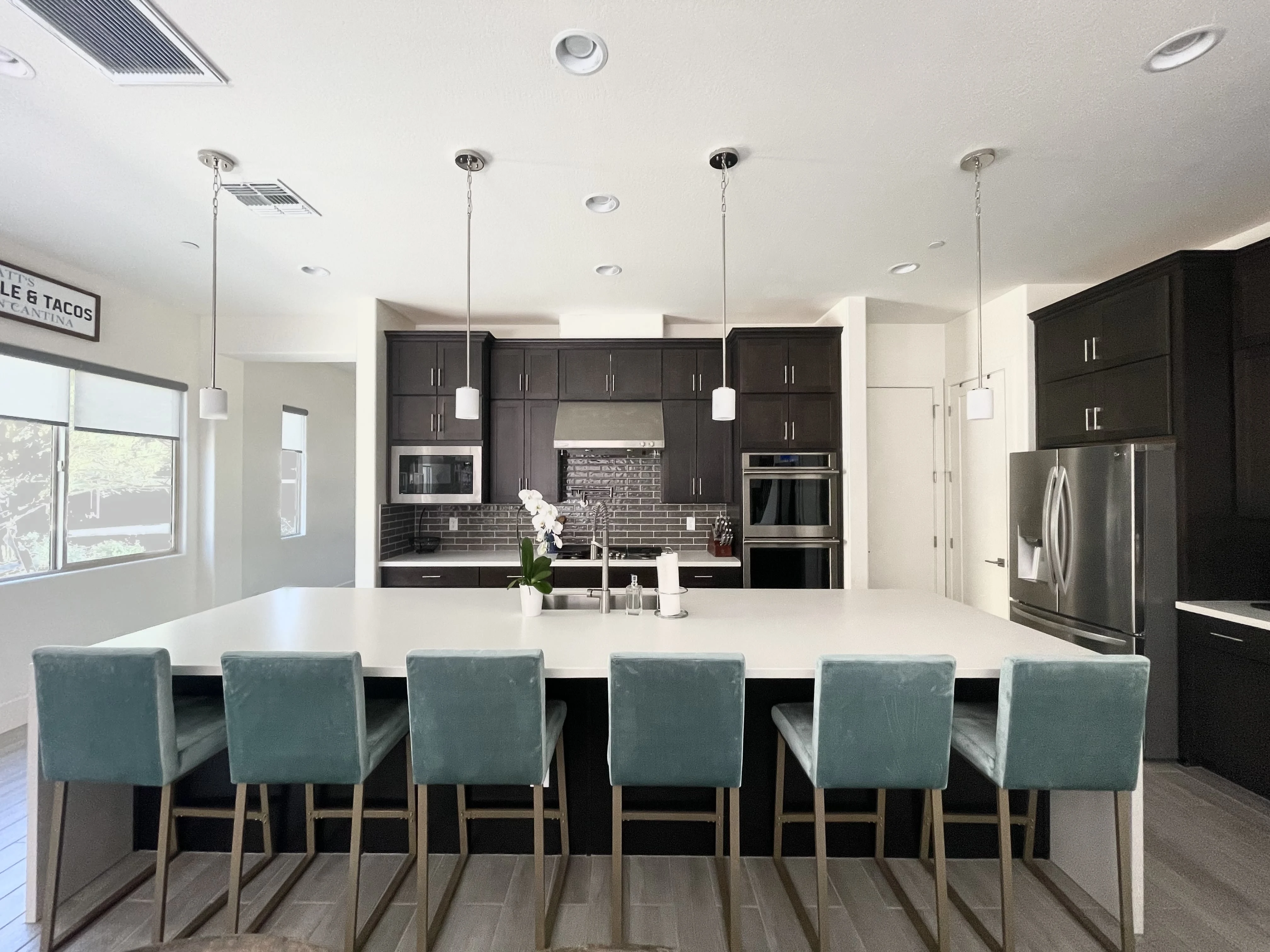 7425 East Via De Luna Drive photo 4