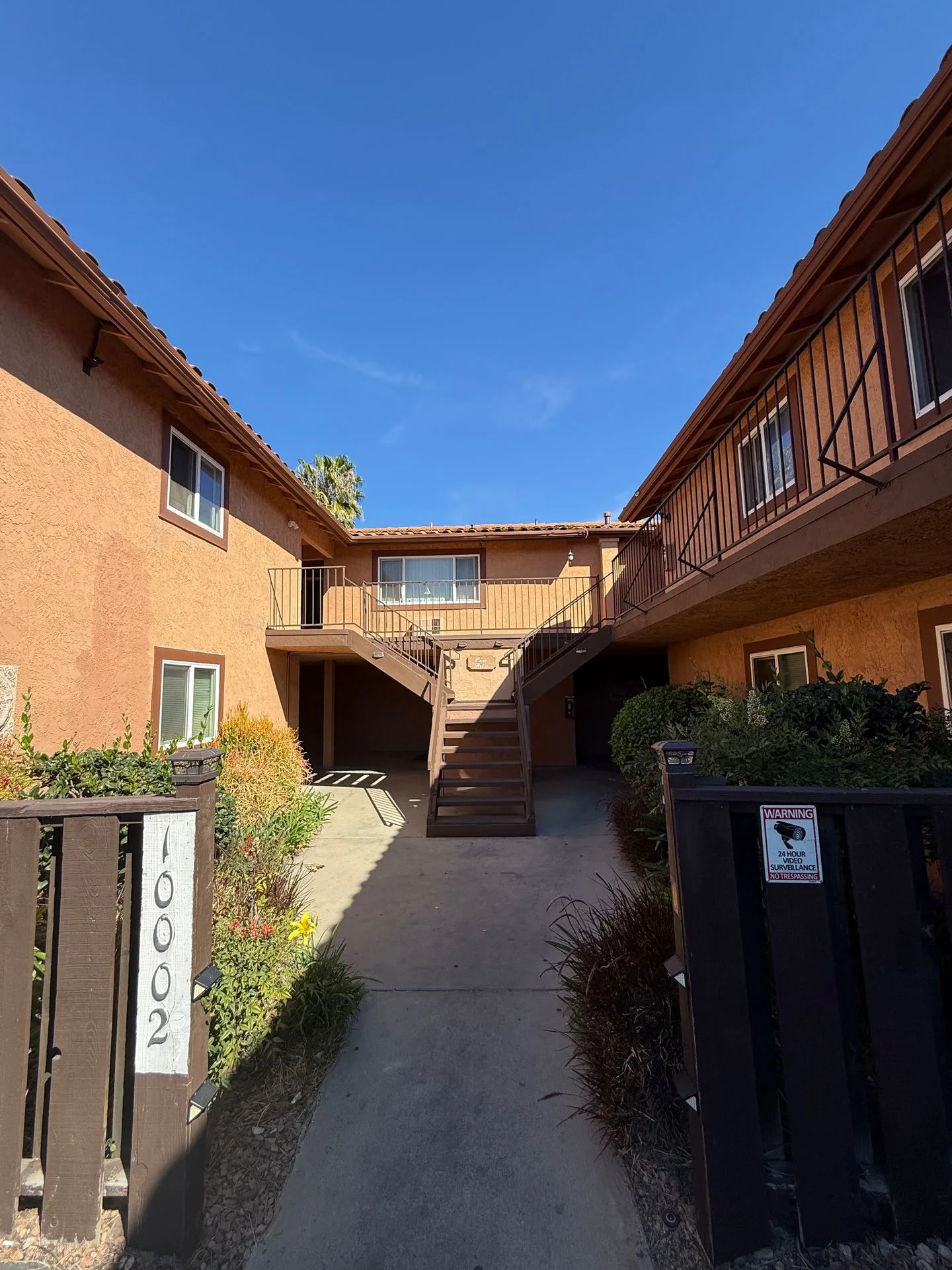 Spacious 2 Bedroom 2 Bathroom Home in Spring Valley photo 3