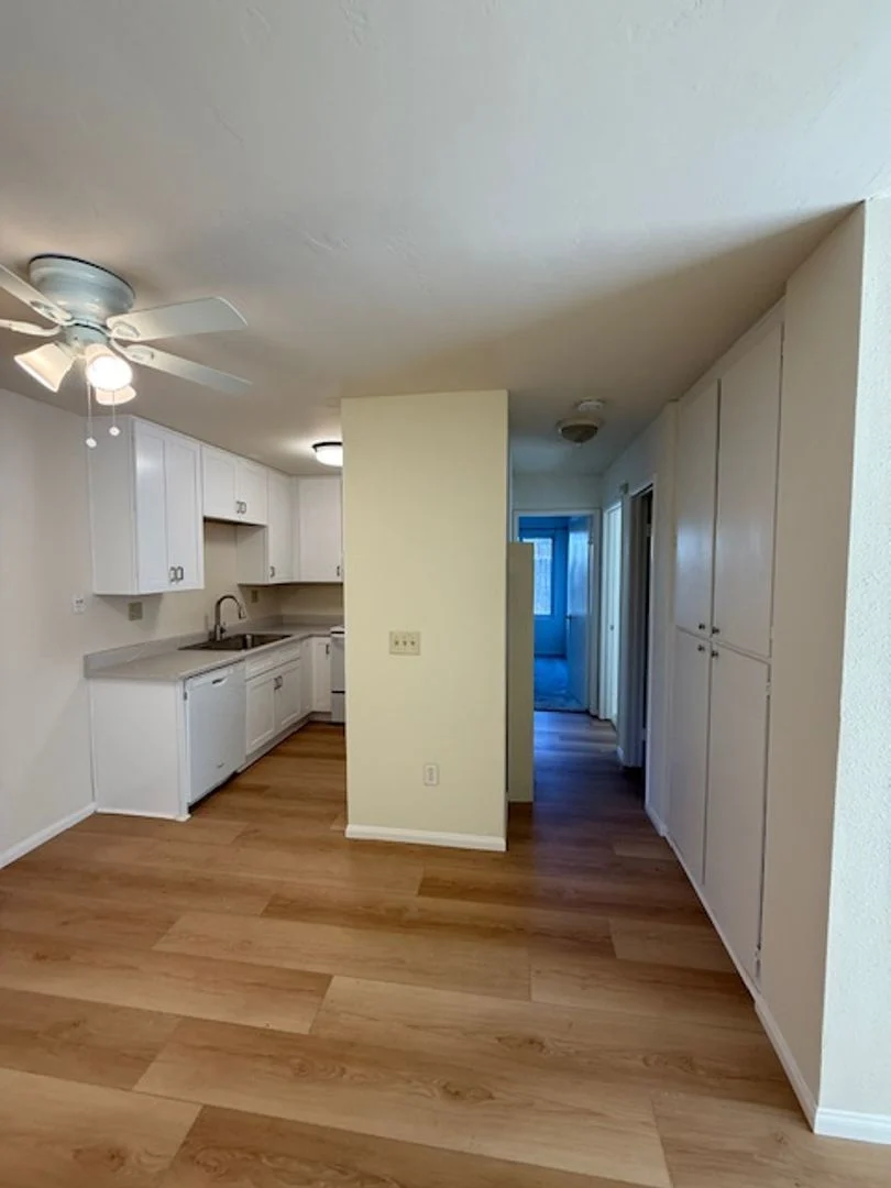 Spacious 2 Bedroom 2 Bathroom Home in Spring Valley photo 5