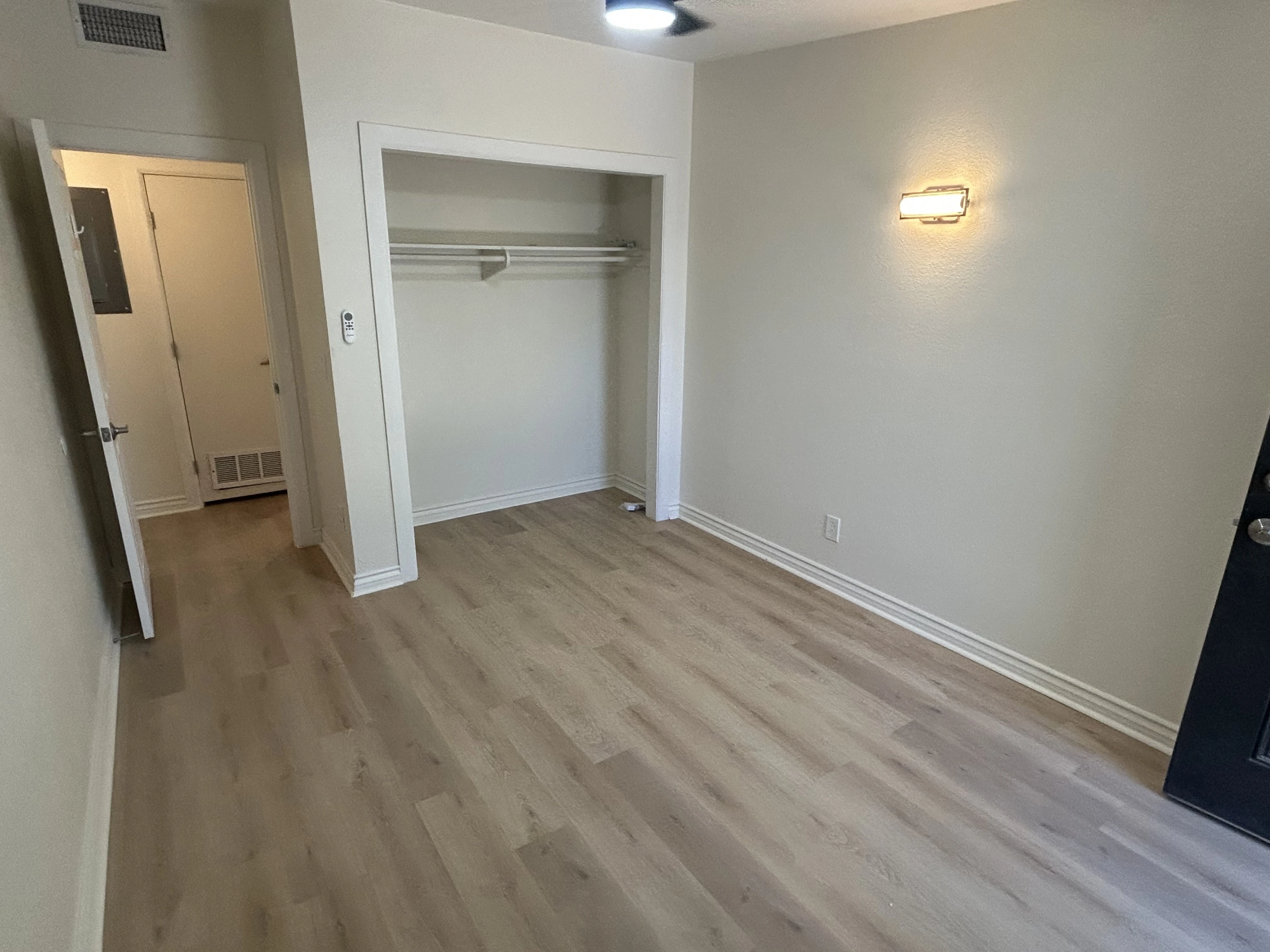 6713 E Monterey Way unit 1 photo 4
