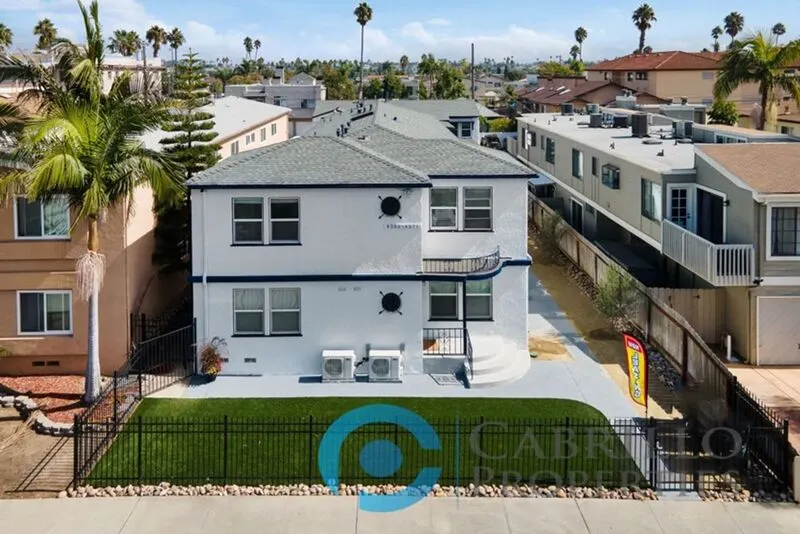 4571 North Ave San Diego, CA 92116 photo 3