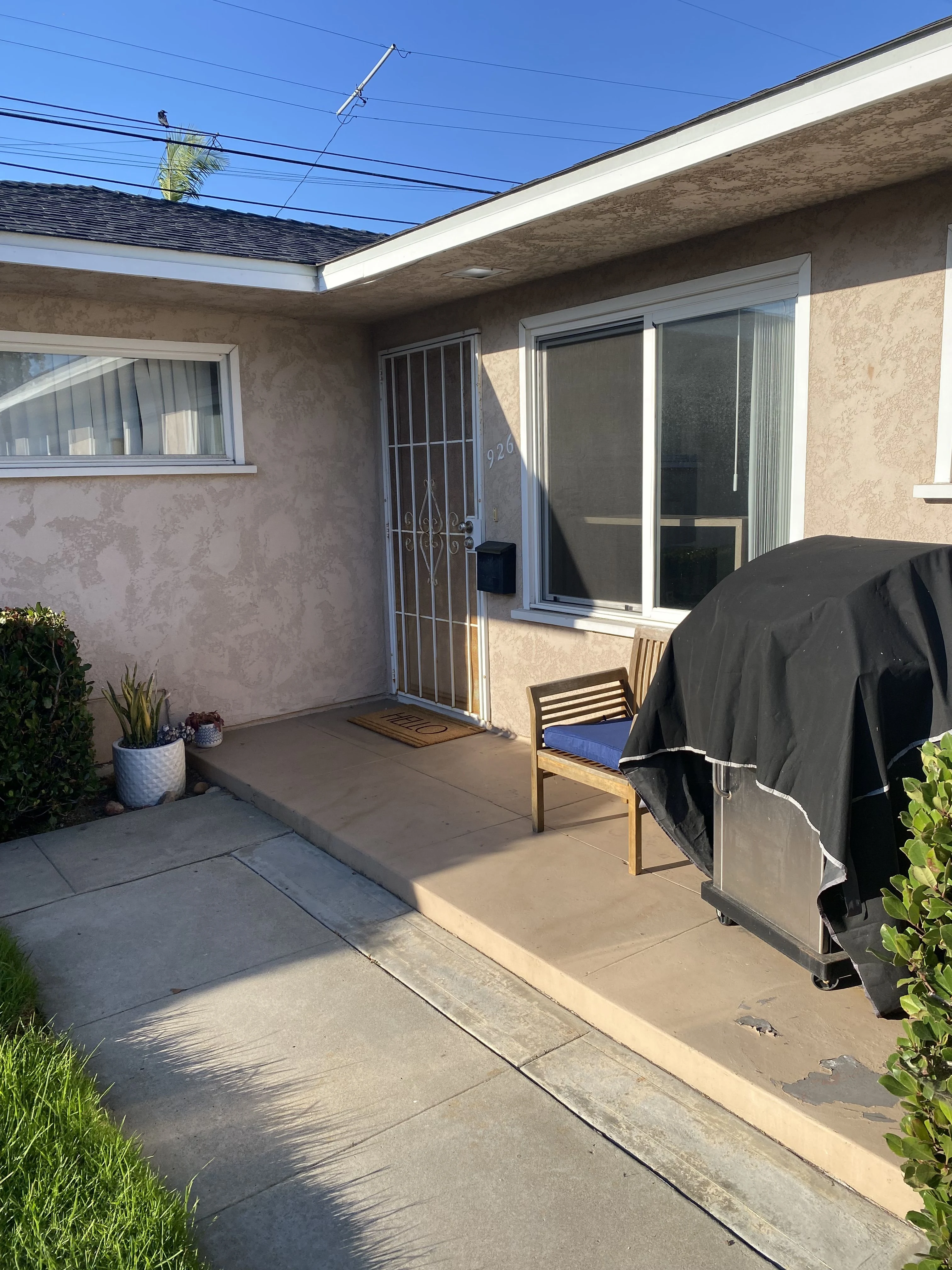 926 Chalcedony St photo 2