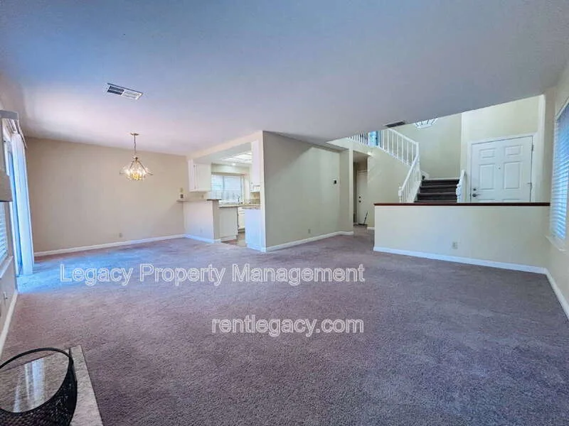 1505 Ballad Ct photo 4