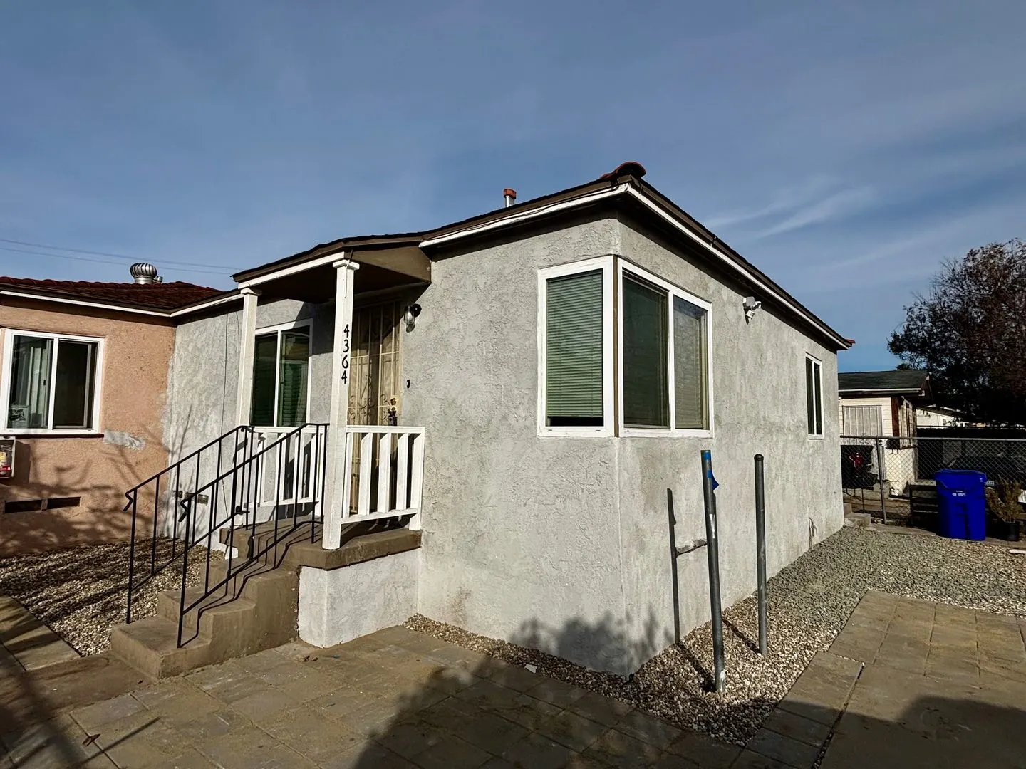 Remodeled 2 bed 1 bath