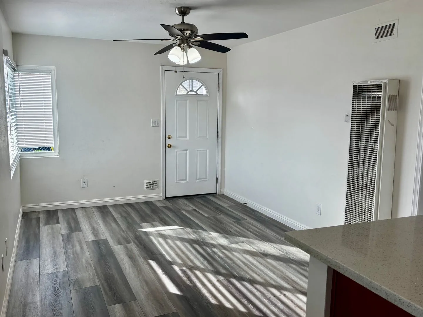 Remodeled  2 bed 1 bath photo 4