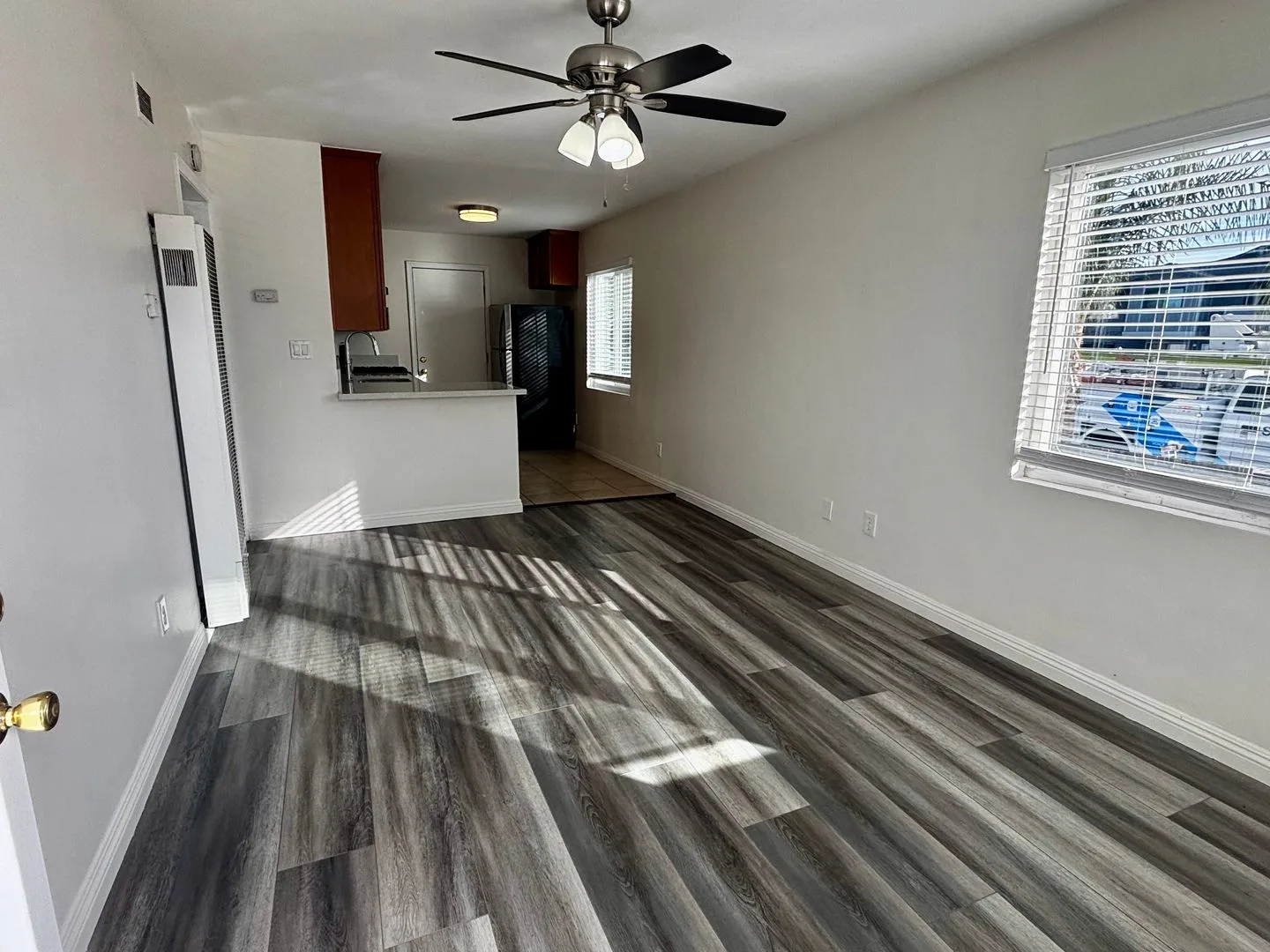 Remodeled  2 bed 1 bath photo 2