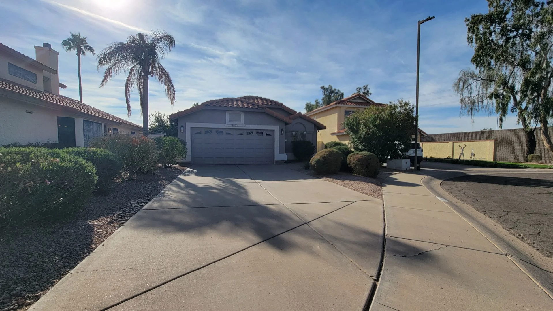 8817 E Dahlia Dr Scottsdale, AZ 85260 photo 4