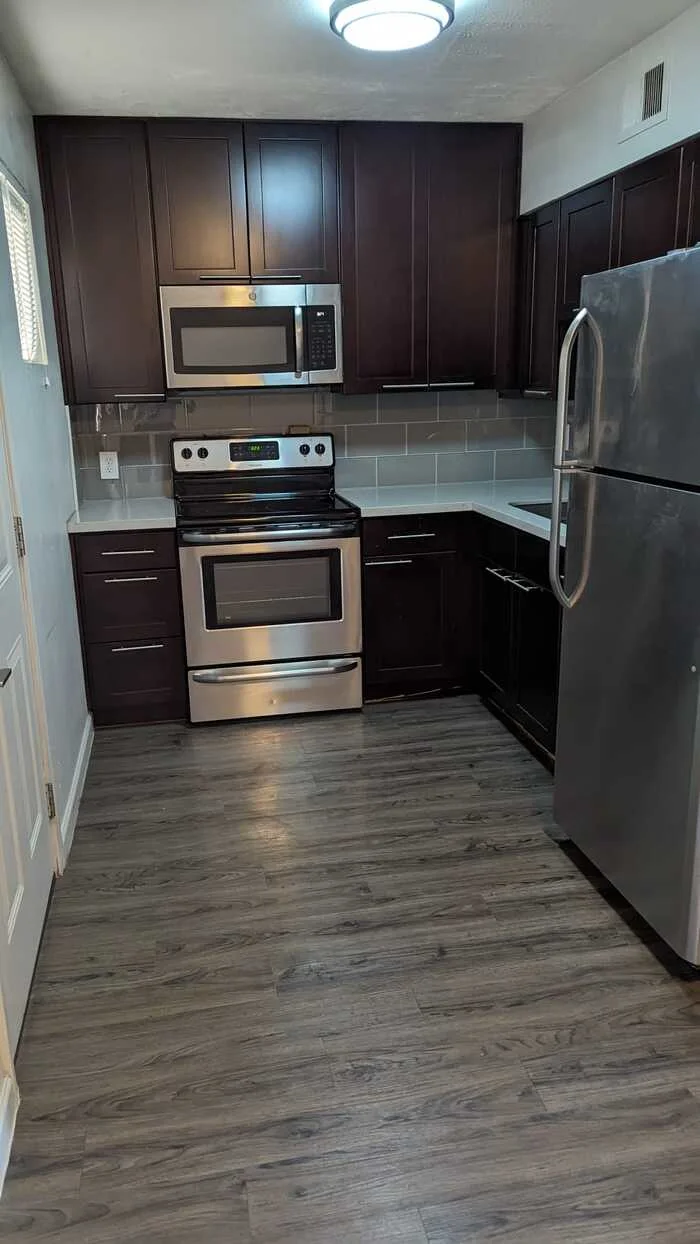 Pinchot Arms Apartments photo 5