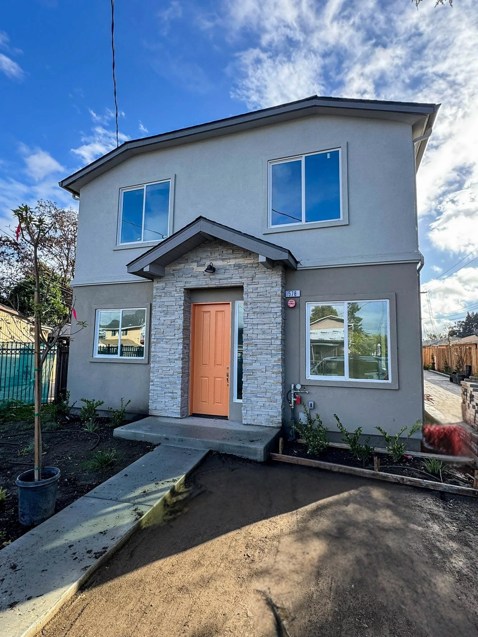 574-578 Marin Ave Hayward, CA 94541 photo 2