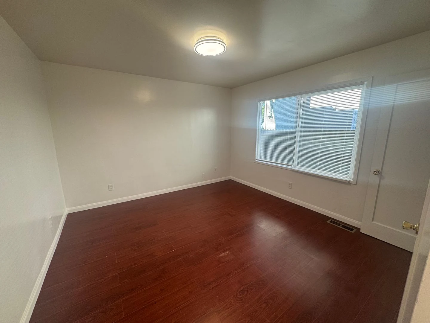 Apartments on San Pablo Ave · Richmond photo 4