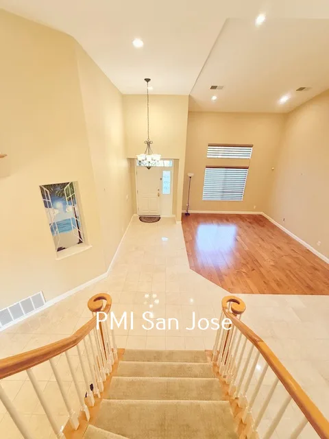 5343 Ligurian Dr photo 3