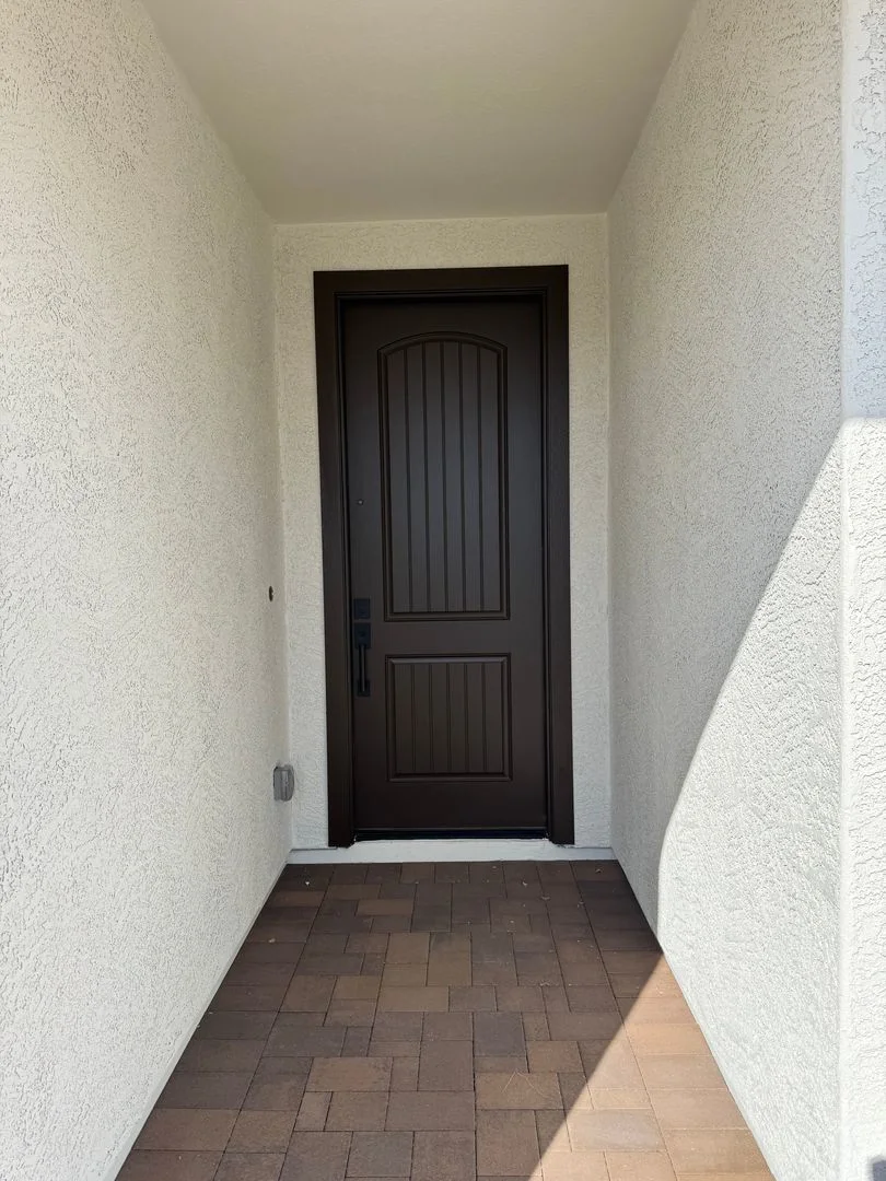 7606 W Smoketree Dr Peoria, AZ 85383 photo 3