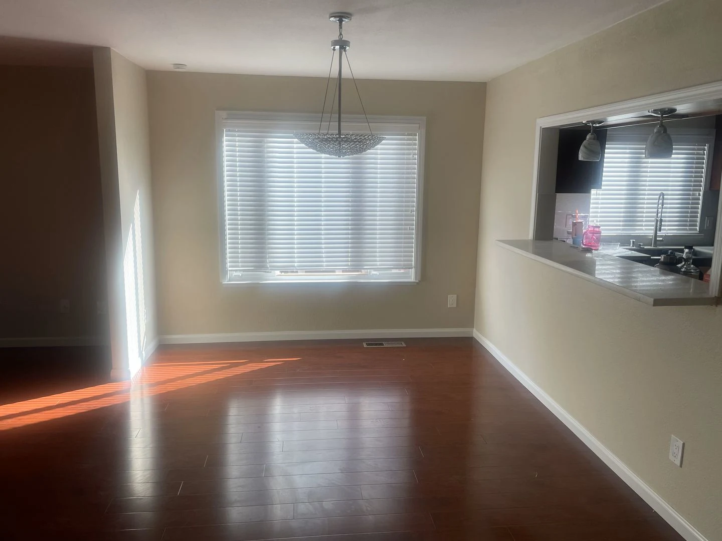 Single Story Richmond Home Available for Lease photo 5