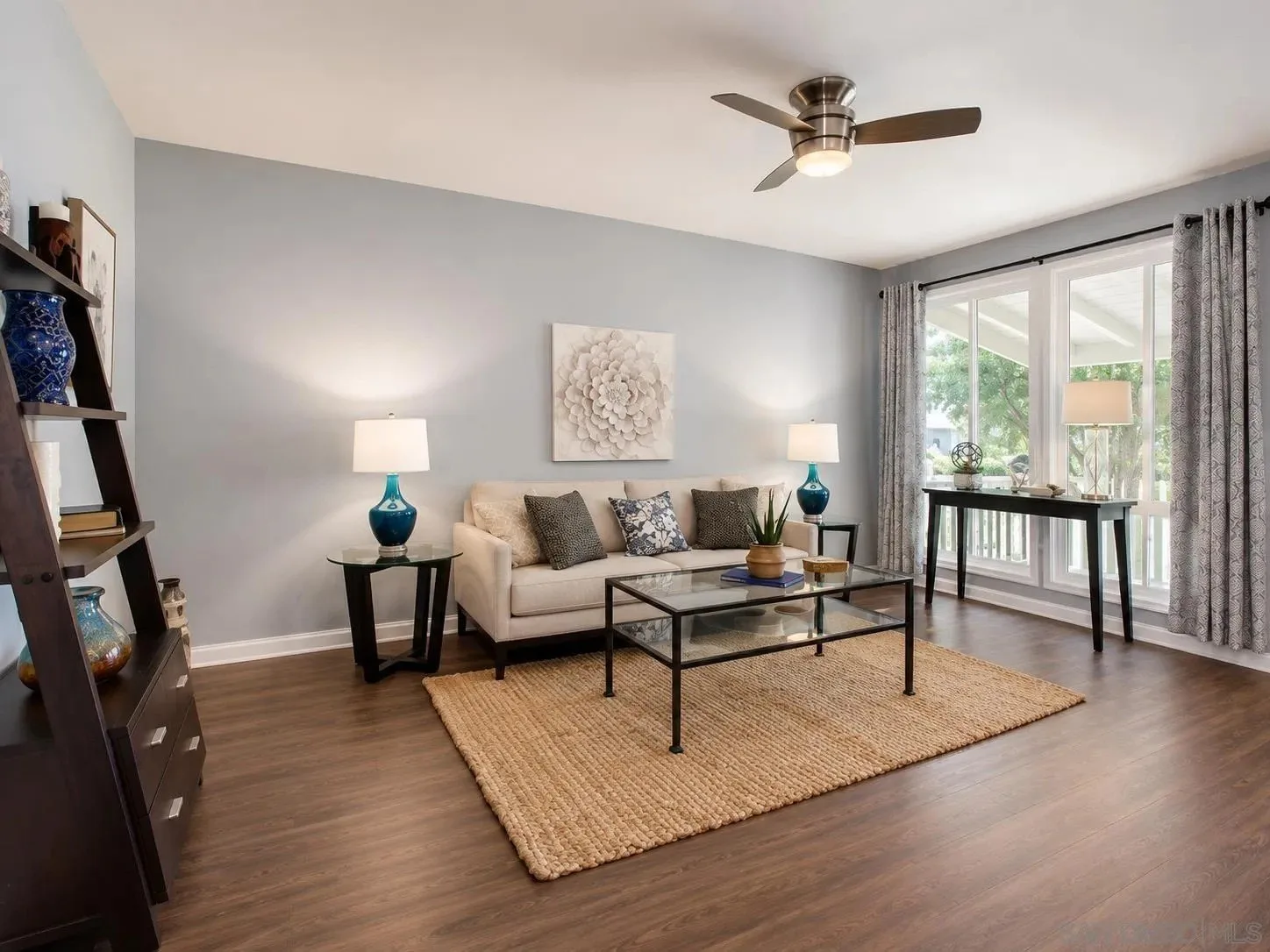 3609 Nassau photo 5
