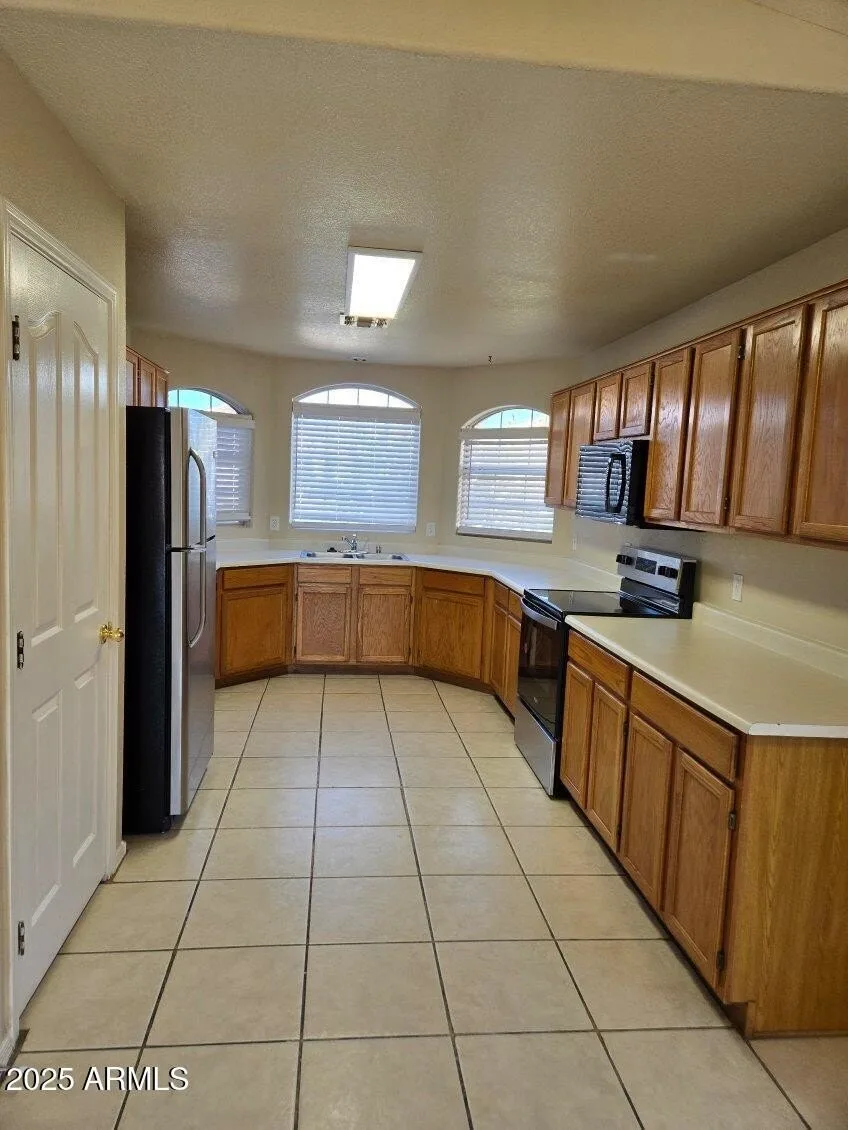 7931 W Kimberly Way photo 5