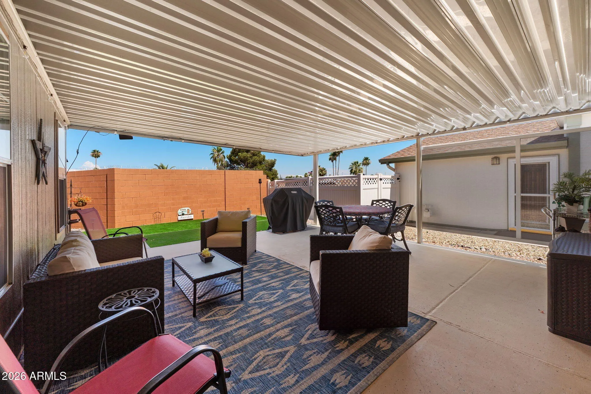 8840 E SUNLAND Avenue photo 3
