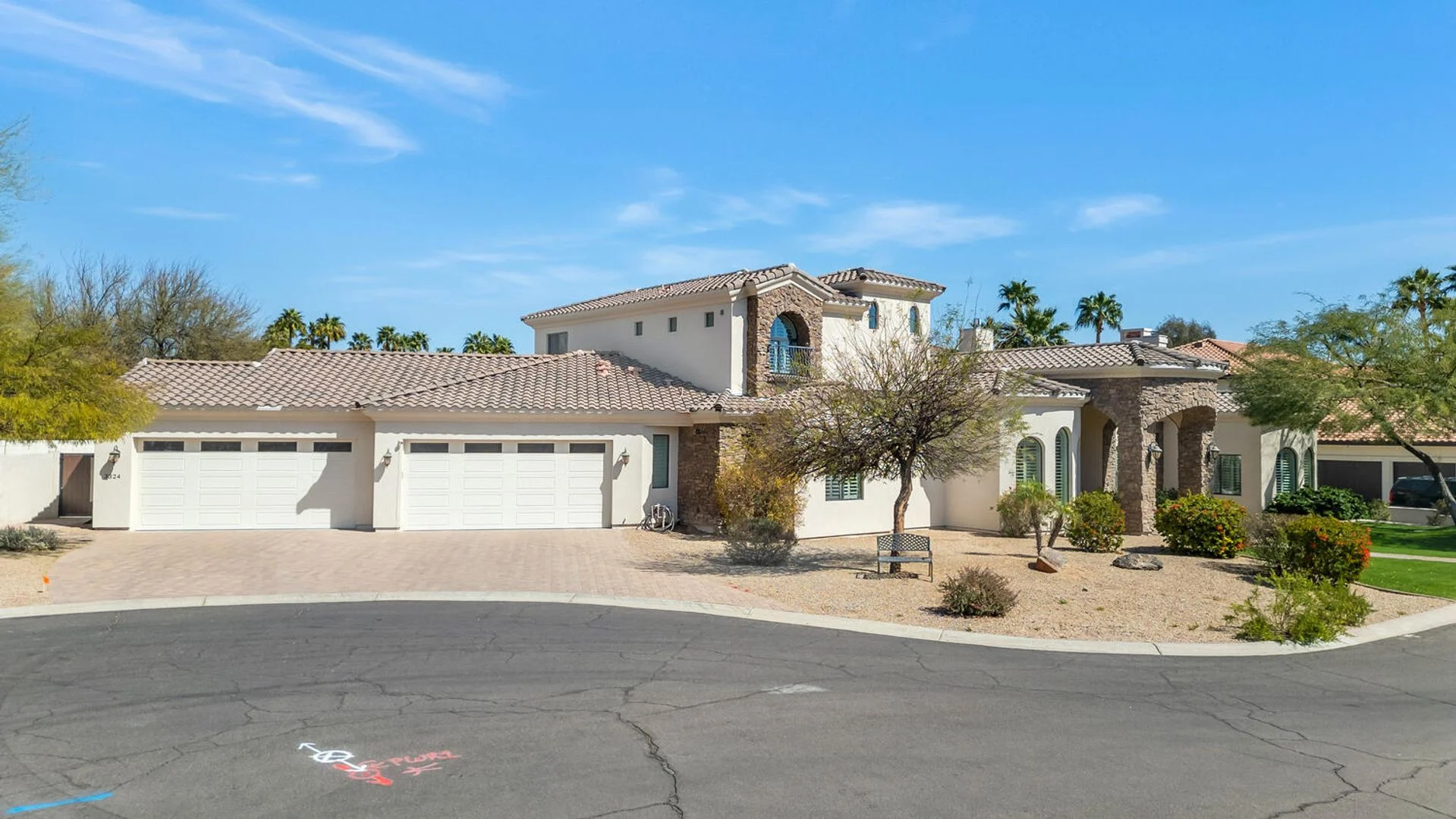 3324 East Suncrest Court, Phoenix, AZ 85044 photo 2
