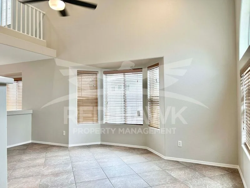16036 N. 11th Ave. 1073 photo 5