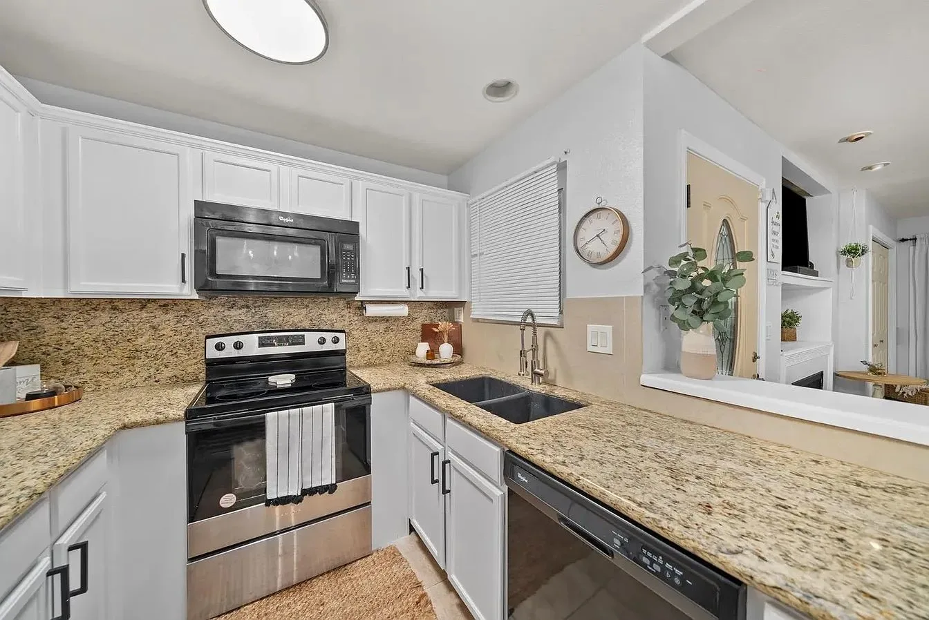 3556 Sunset Ln Unit 36 photo 4