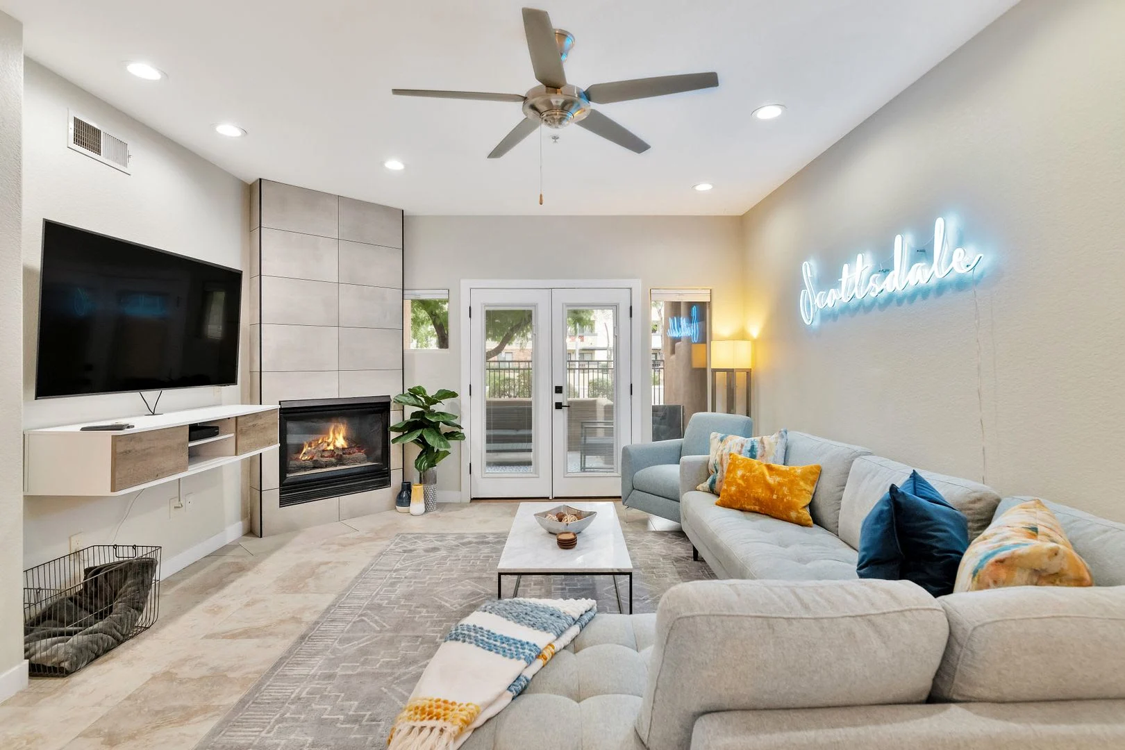 7021 E Earll Dr Scottsdale, AZ 85251 photo 2