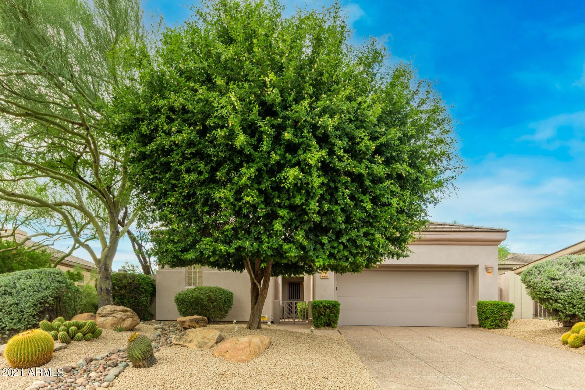 6892 E Nightingale Star Cir Scottsdale, AZ 85266 photo 3