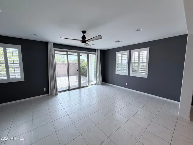 31766 N 24th Dr Phoenix, AZ 85085 photo 5