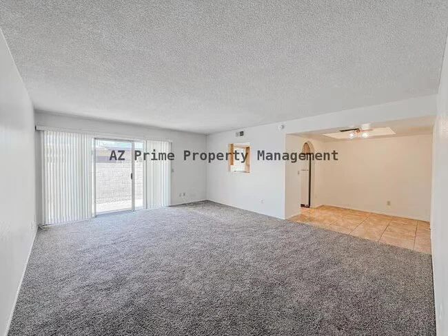 812 W Duke Dr Tempe, AZ 85283 photo 4