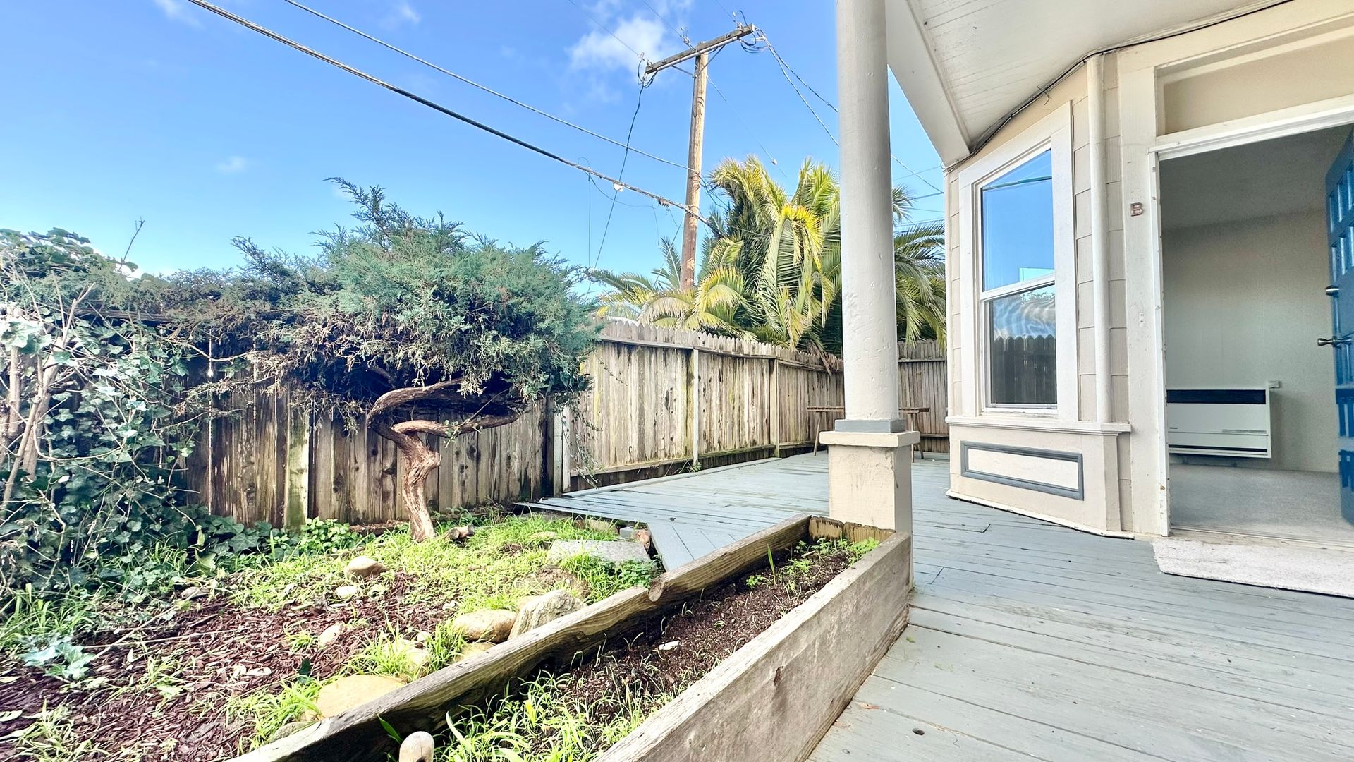 225 Nicholl Ave Richmond, CA 94801 photo 2